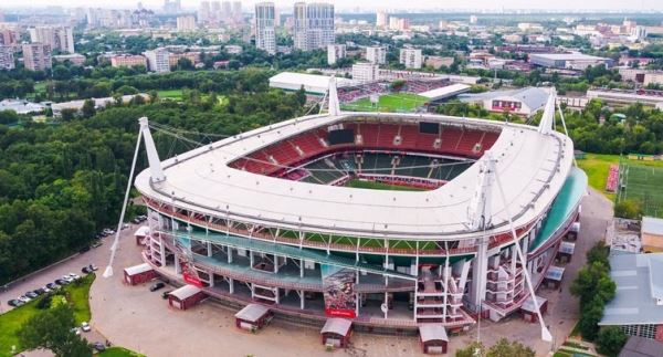 Глава РЖД Белозеров заявил, что стадион «Локомотива» старый и не соответствует требованиям
