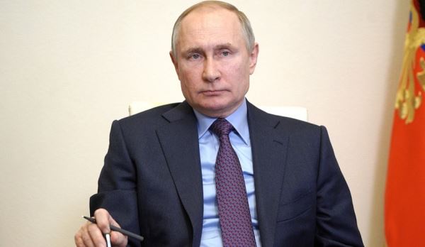 Путин поручил кабмину разобраться с детским отдыхом в России