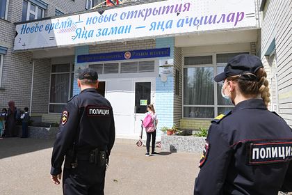 Учеников казанской школы эвакуировали из-за подозрительного предмета