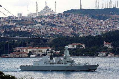 В Минобороны Британии ответили на заявление ФСБ о выдворении эсминца возле Крыма