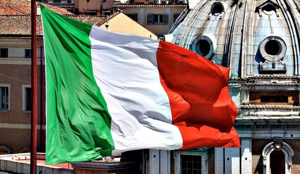 Визовые центры Италии возобновляют работу в регионах