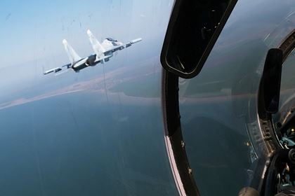 Российские Су-27 сопроводили самолеты ВВС Франции над Черным морем